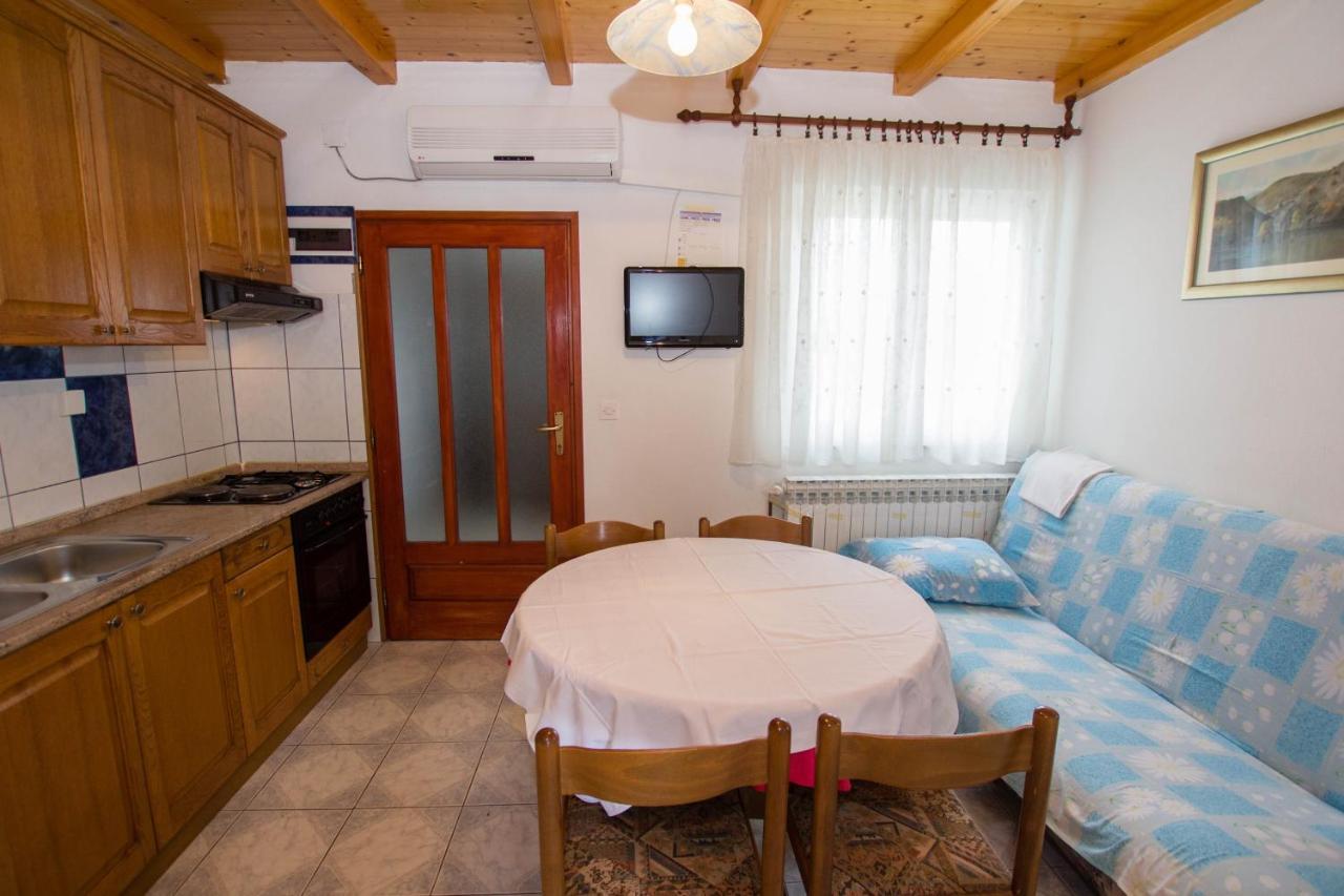 Apartments By The Sea Sucuraj, Hvar - 566 Kültér fotó